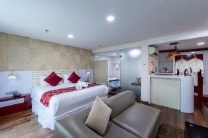 Suite room